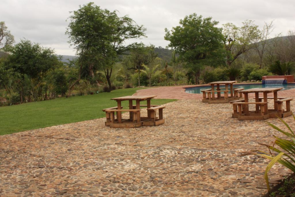 Copacopa Lodge And Conference Centre Punda Maria Экстерьер фото