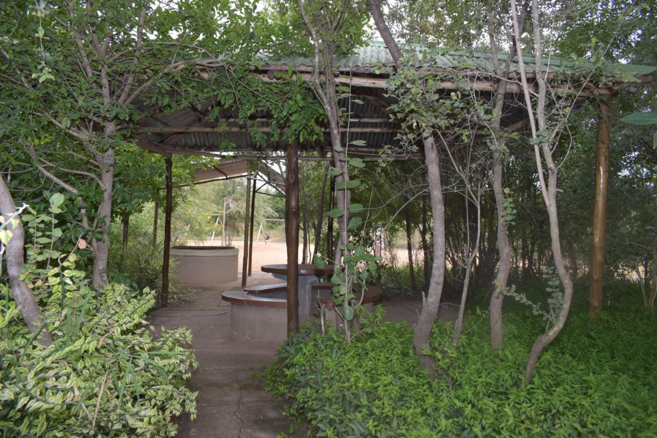 Copacopa Lodge And Conference Centre Punda Maria Экстерьер фото